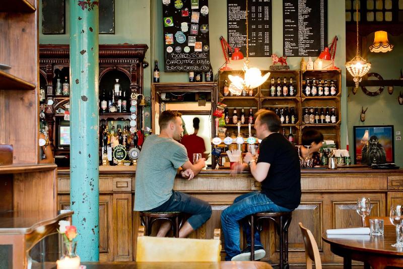 Red Lion - Bar