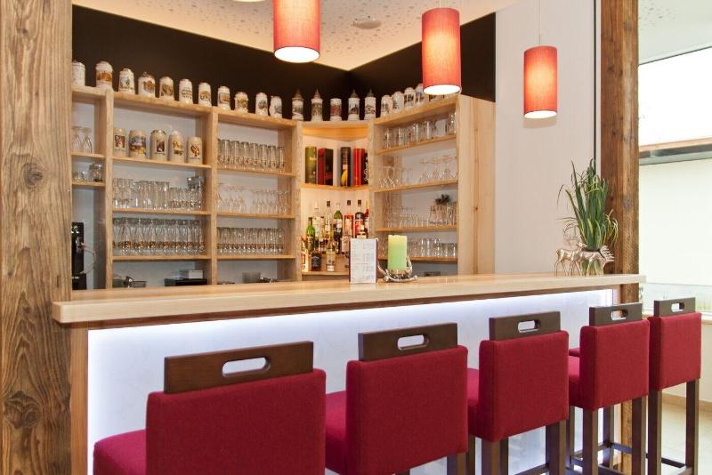 Hotel Zur Post - Bar