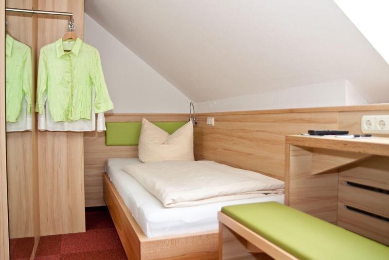 Hotel Zur Post - Oda
