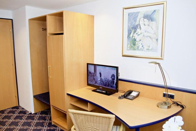 Hotel Zur Post - Oda