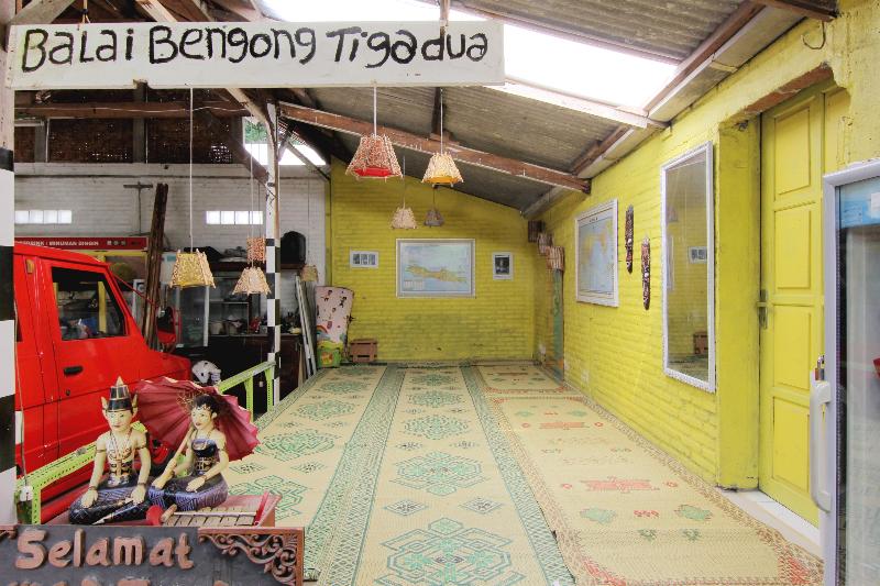 Tiga Dua Homestay by ZUZU - Genel