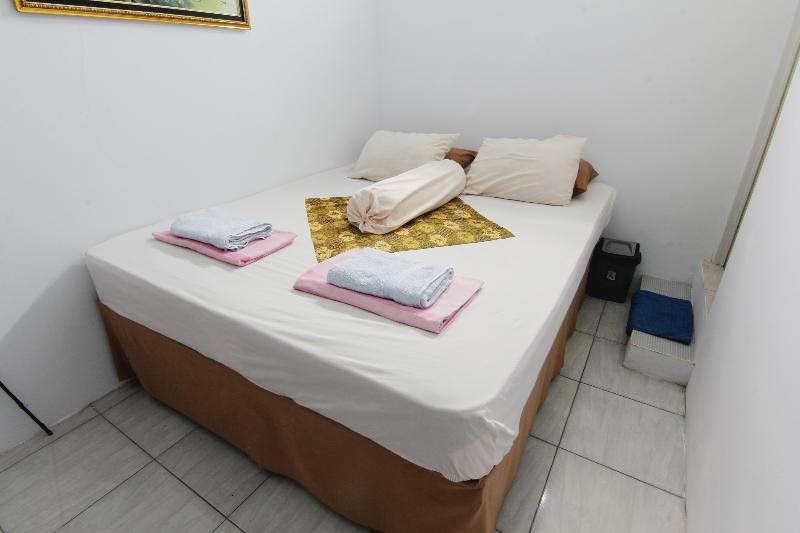 Tiga Dua Homestay by ZUZU - Oda