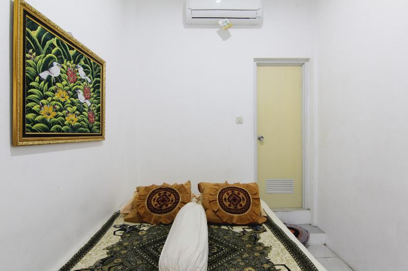Tiga Dua Homestay by ZUZU - Oda