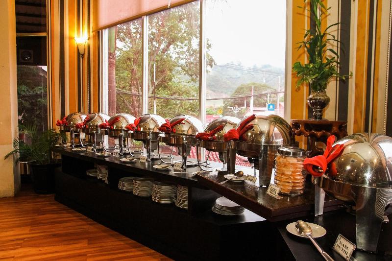 Grand Q Hotel Gorontalo - Restoran