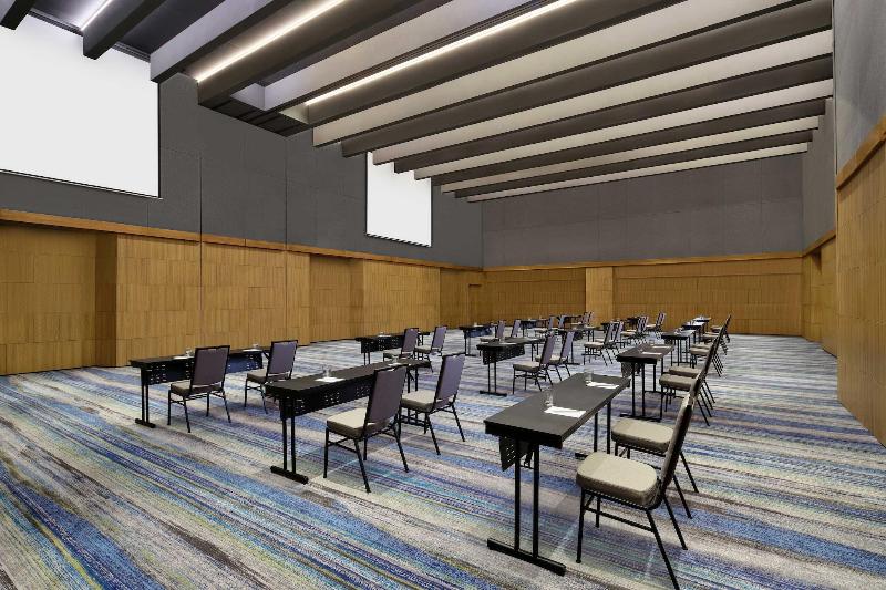 Aloft Jakarta Tb Simatupang - Toplantı