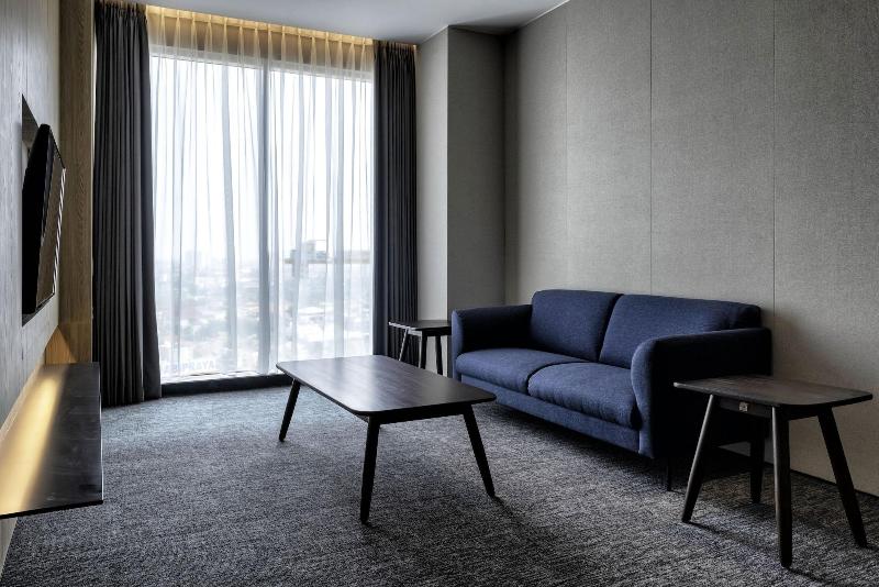 Aloft Jakarta Tb Simatupang - Oda