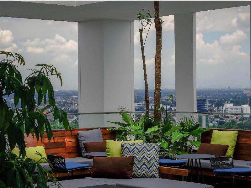 Aloft Jakarta Tb Simatupang - Teras