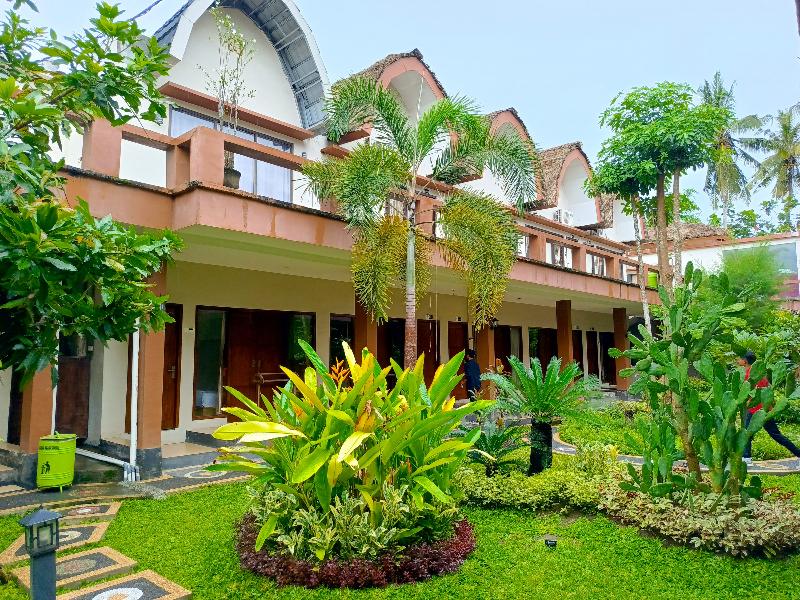 Melati Resort & Hotel Kuta Lombok by ZUZU - Genel