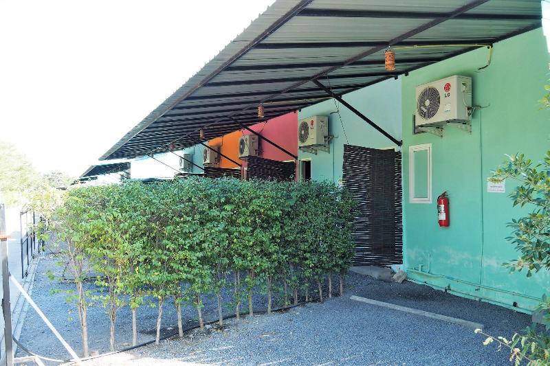 Honey Inn - Genel