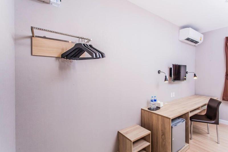 Morino Hotel Si Racha - Oda