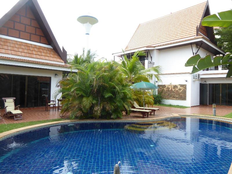 White At Sea Resort - Oda