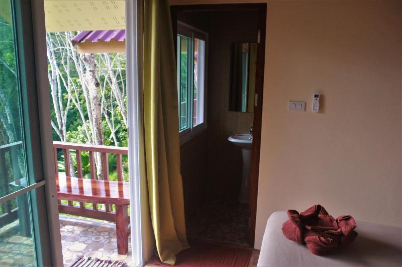 Khaosok River Home Resort - Oda
