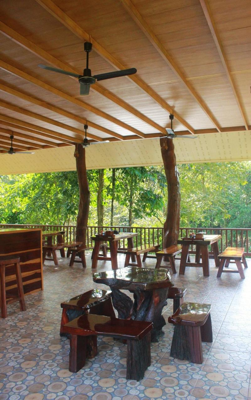 Khaosok River Home Resort - Restoran