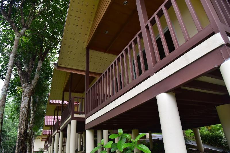 Khaosok River Home Resort - Teras