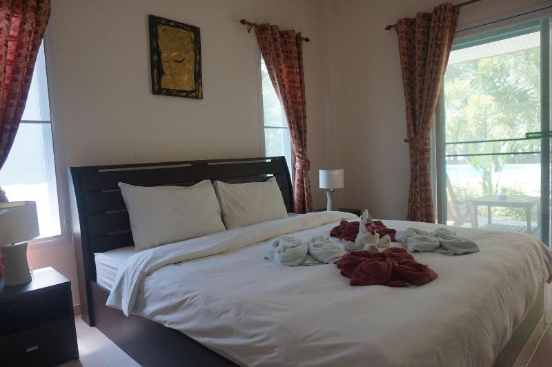 Cousin Resort Koh Kho Khao Beach - Oda