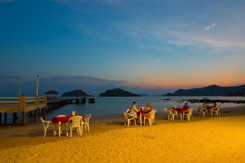 Makathanee Resort - Restoran