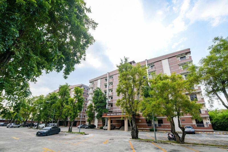 The Route Sriracha Hotel And Residence - Genel