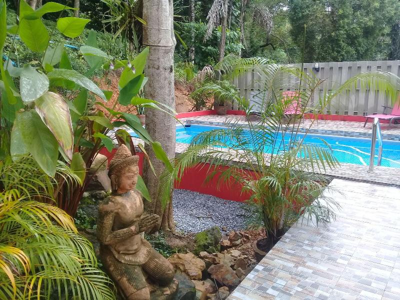 Baan Ton Rak Boutique Resort - Havuz