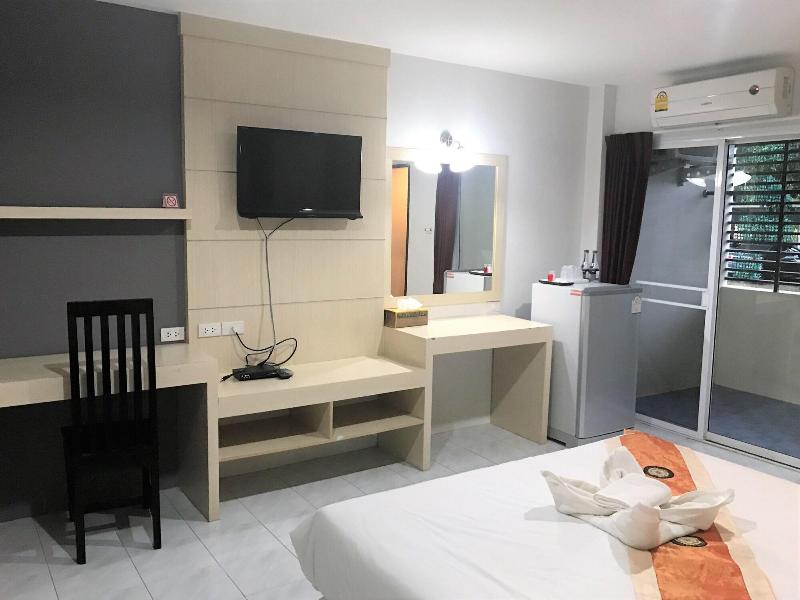 Grand Esie Service Apartment - Oda