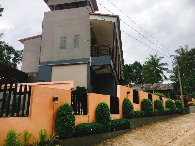 Bussarin Mansion - Genel
