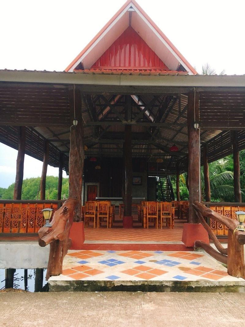 Bussarin Mansion - Restoran