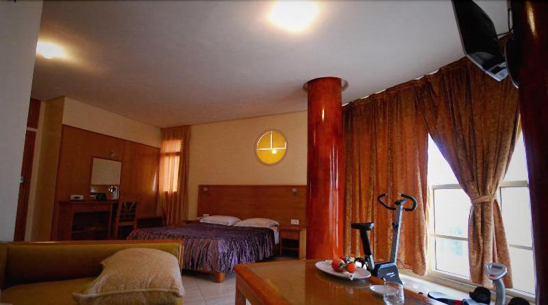 Hotel La Perla - Oda