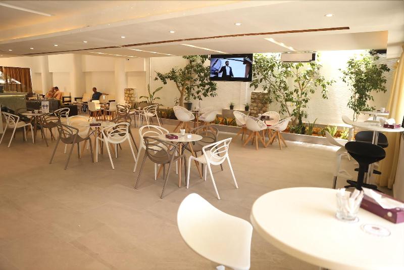 Hôtel Ksar Dhiafa by Plaza Hotels & Resorts - Restoran