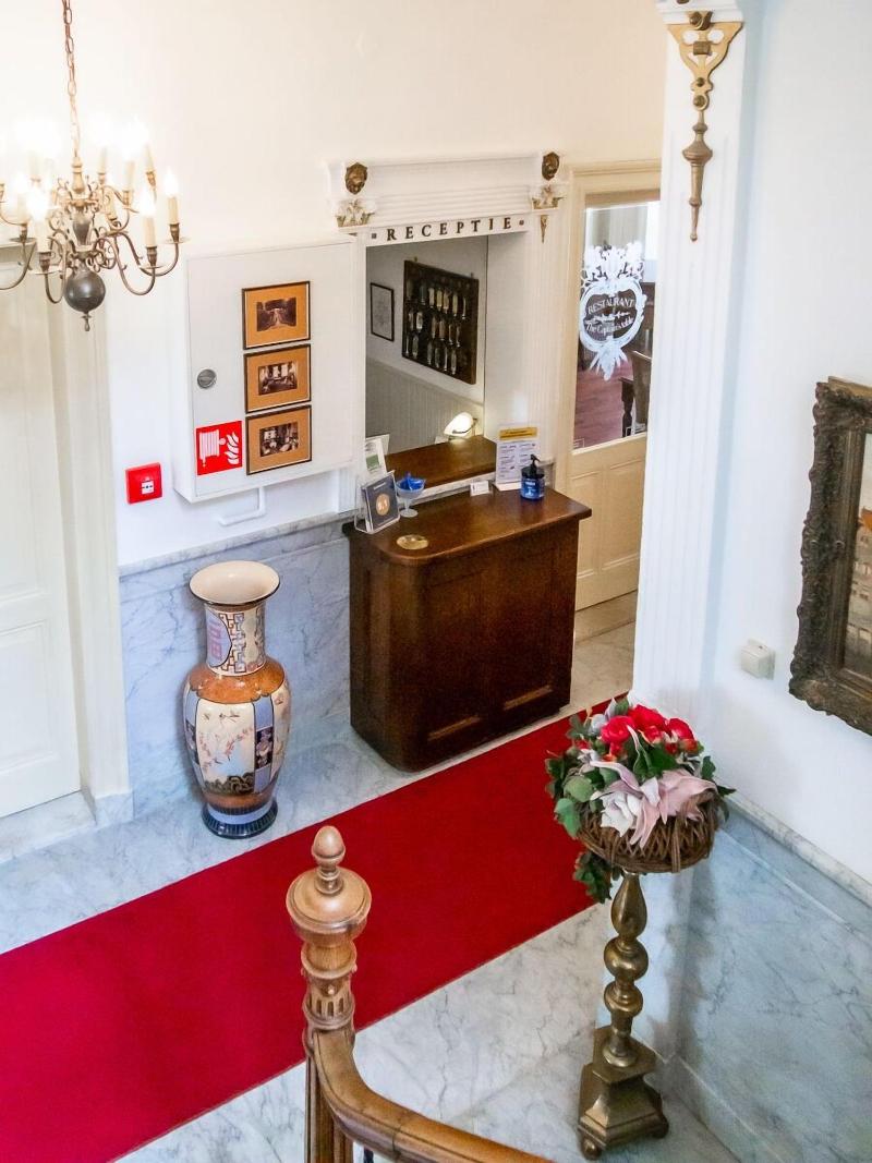 Hotel Dordrecht - Lobi