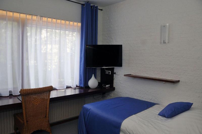 Hotel Dordrecht - Oda