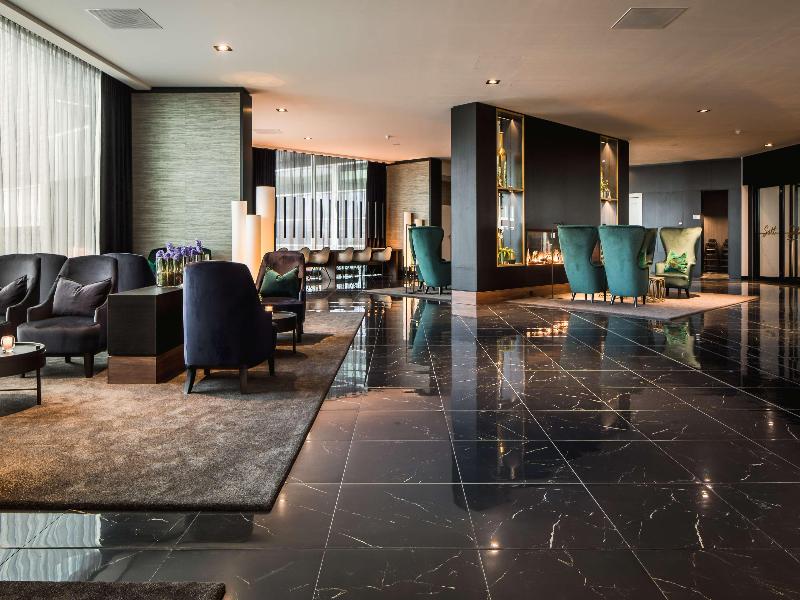Van der Valk Hotel Zaltbommel-A2 - Lobi