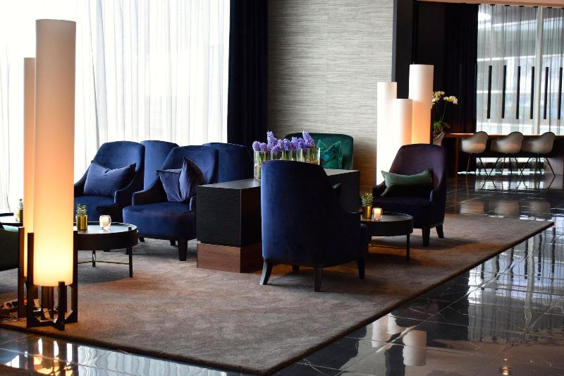 Van der Valk Hotel Zaltbommel-A2 - Lobi