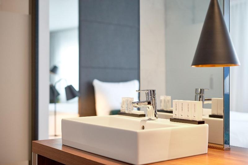Van der Valk Hotel Zaltbommel-A2 - Oda