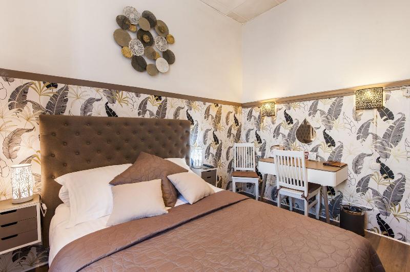 Hôtel De Charme Le Provence - Oda