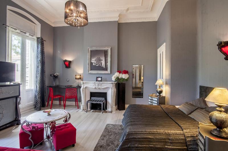 Hôtel De Charme Le Provence - Oda