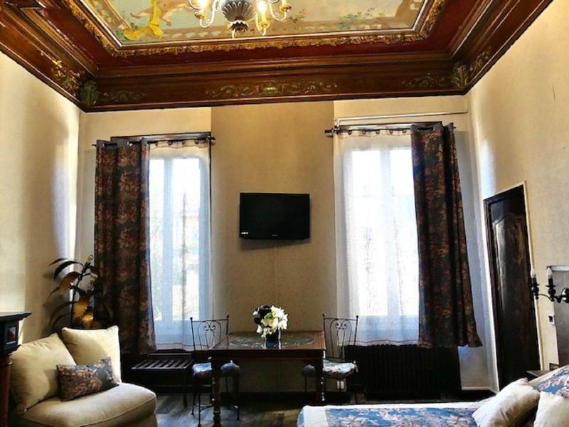 Hôtel De Charme Le Provence - Oda