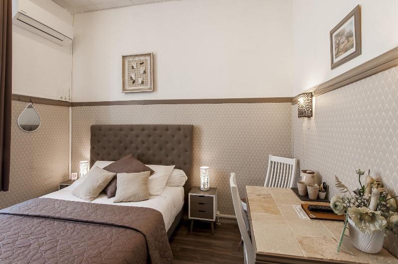Hôtel De Charme Le Provence - Oda