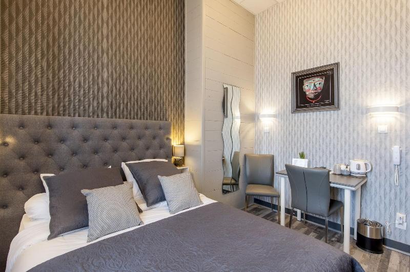 Hôtel De Charme Le Provence - Oda