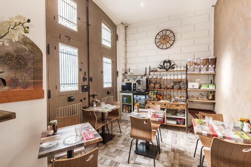 Hôtel De Charme Le Provence - Restoran