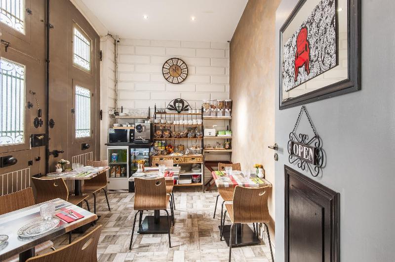 Hôtel De Charme Le Provence - Restoran