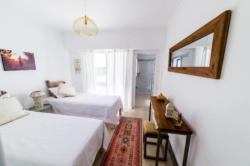Sandhi House - Yoga & Wellness - Oda