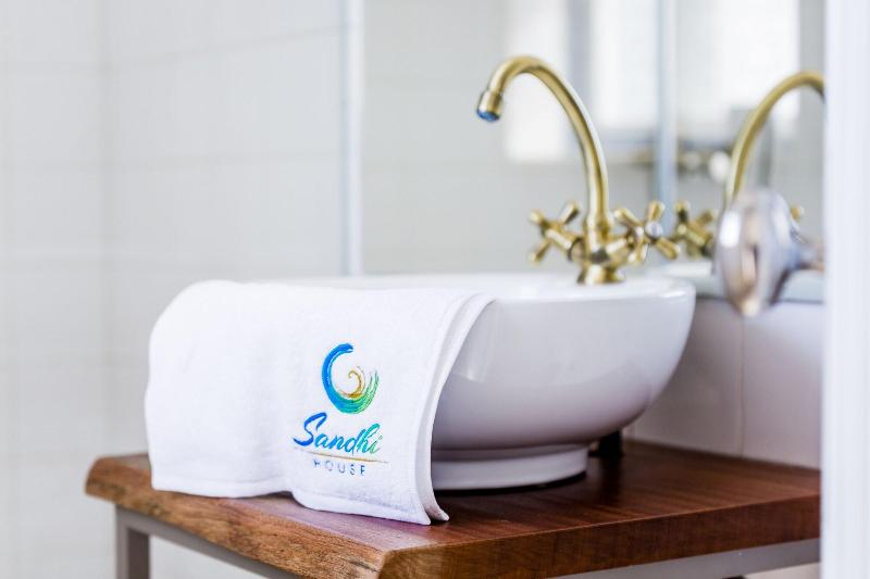 Sandhi House - Yoga & Wellness - Oda