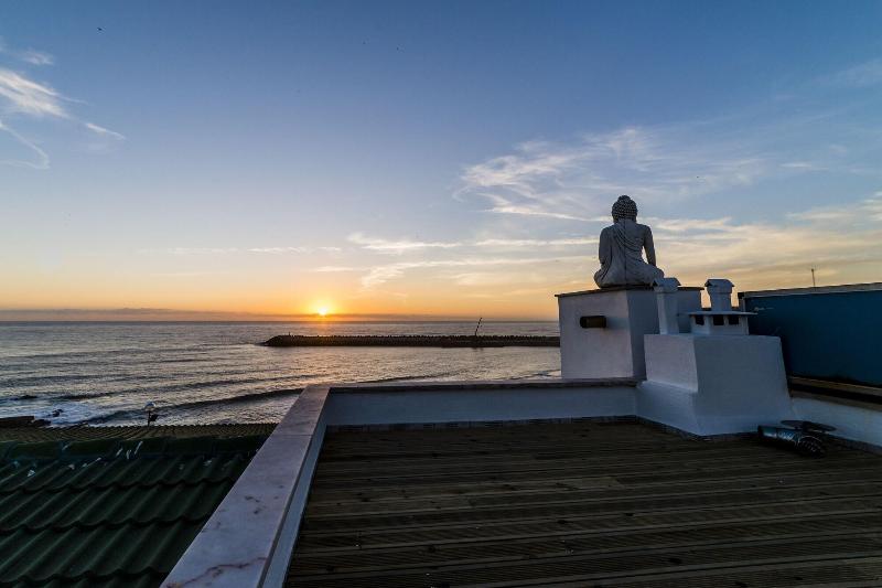 Sandhi House - Yoga & Wellness - Oda
