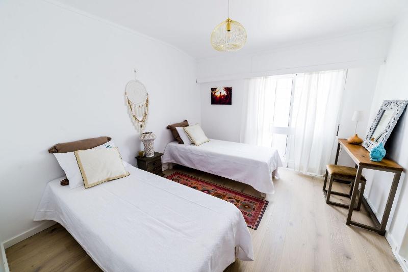 Sandhi House - Yoga & Wellness - Oda