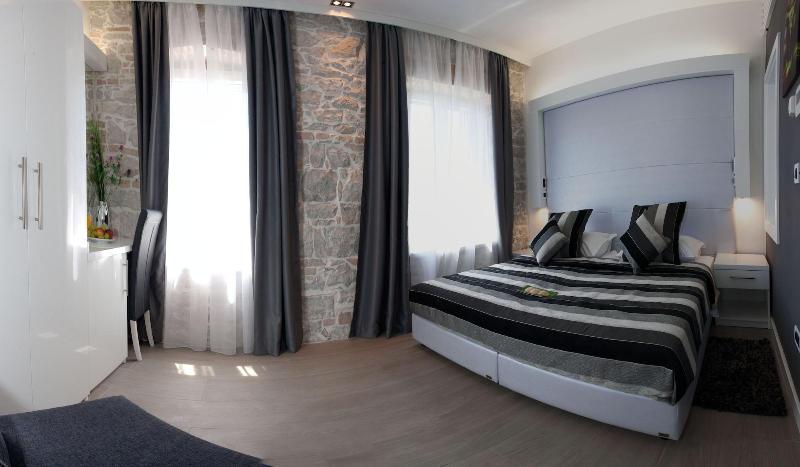 Authentic Luxury Rooms - Oda