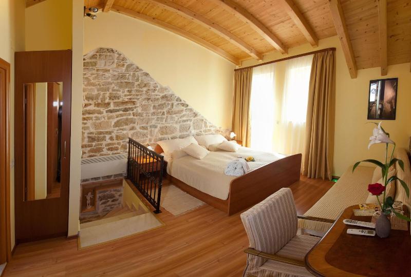 Authentic Luxury Rooms - Oda