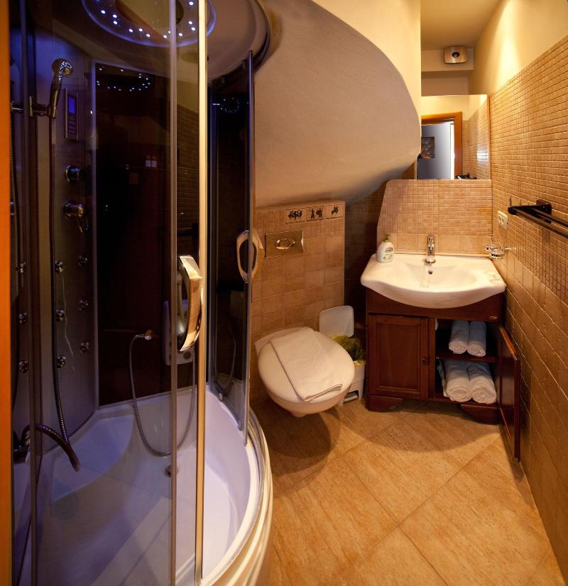 Authentic Luxury Rooms - Oda