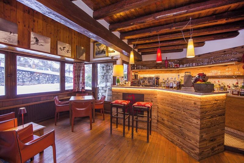 Pilier d'Angle - Bar