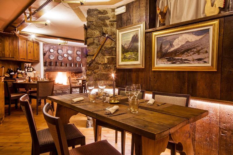 Pilier d'Angle - Restoran