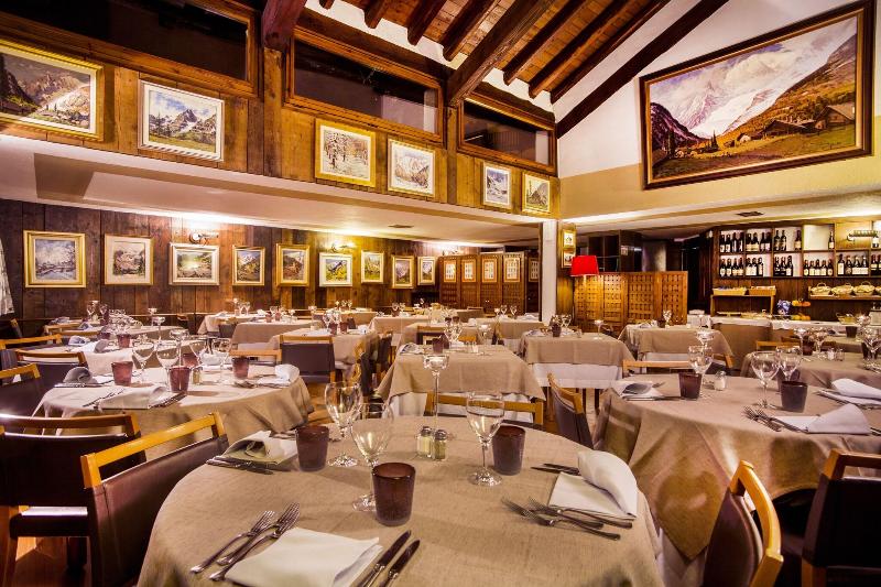 Pilier d'Angle - Restoran