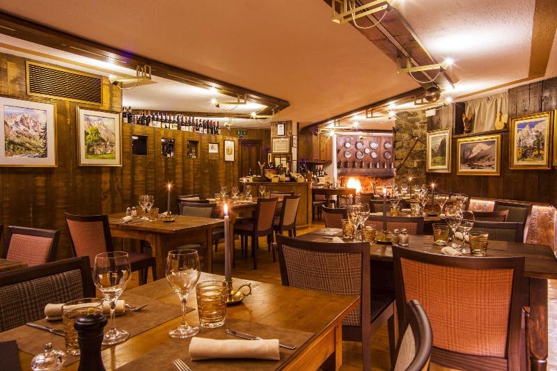 Pilier d'Angle - Restoran